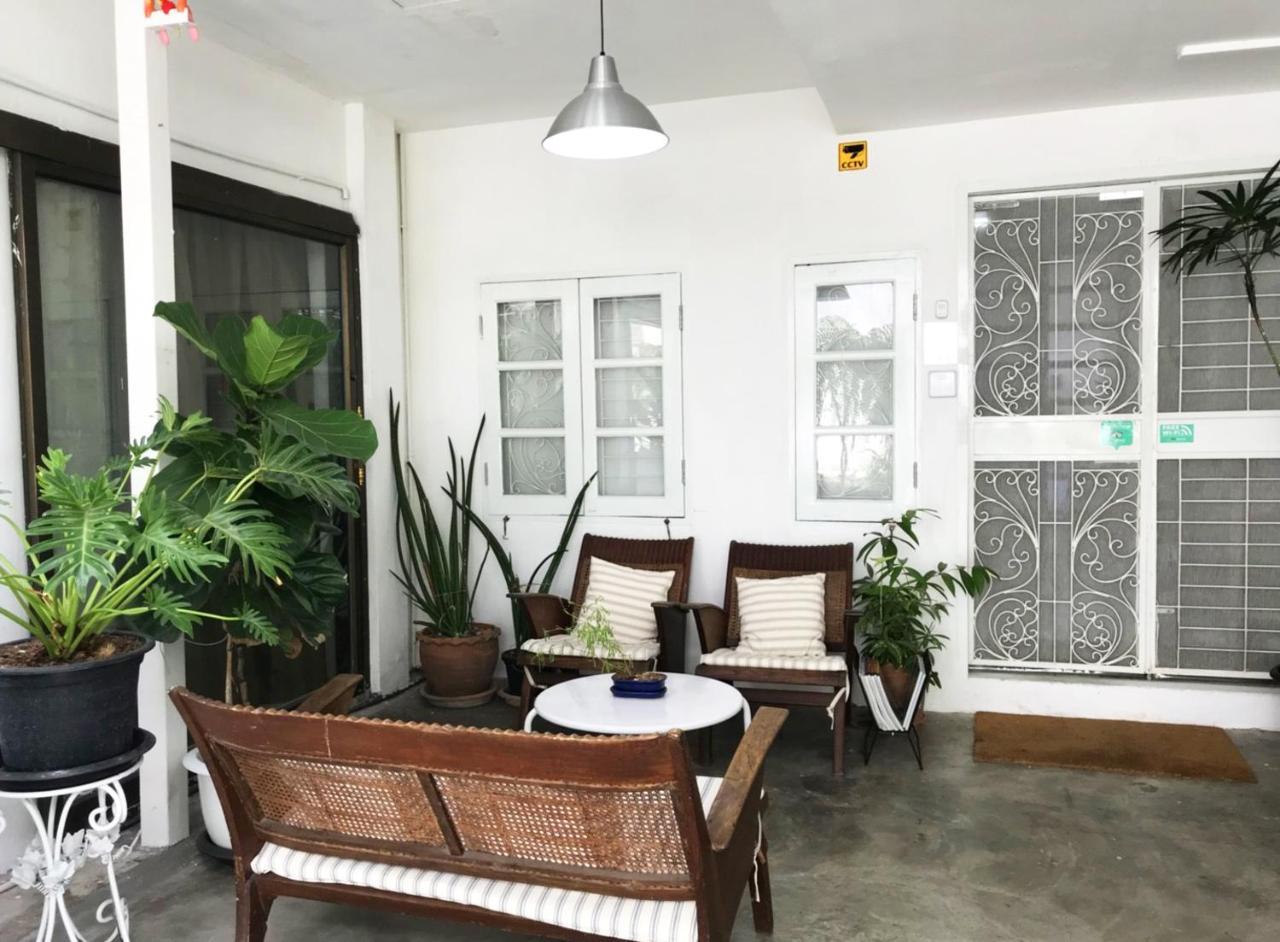 12/14 Home Studio Bangkok Exterior foto